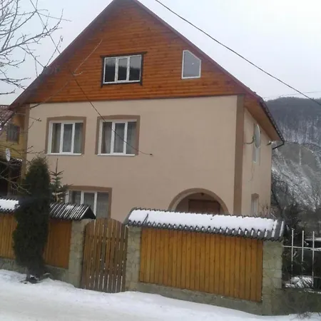 хатинка у люби Pensionat Jaremtje